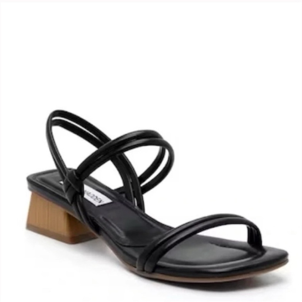 NEW STEVE MADDEN “Hattie” Strappy Vegan Leather Wooden Heel Square Toe Sandals